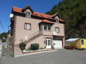 Отель Rooms Odmaralište Jablan  Сень